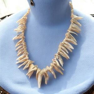 Unique Ivory Tone Cut Shell Necklace